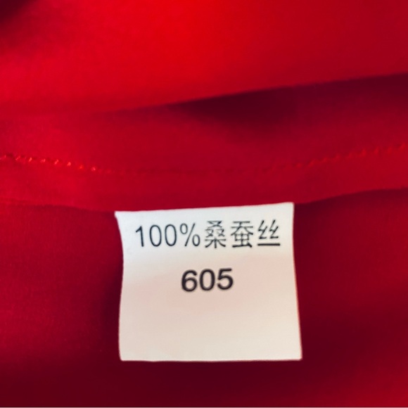 Pure silk cherry red dress/nightie cap sleeves - Picture 9 of 9